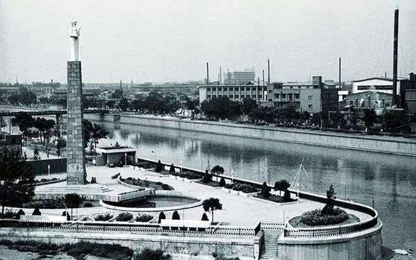 1985꣬ӿ.jpg