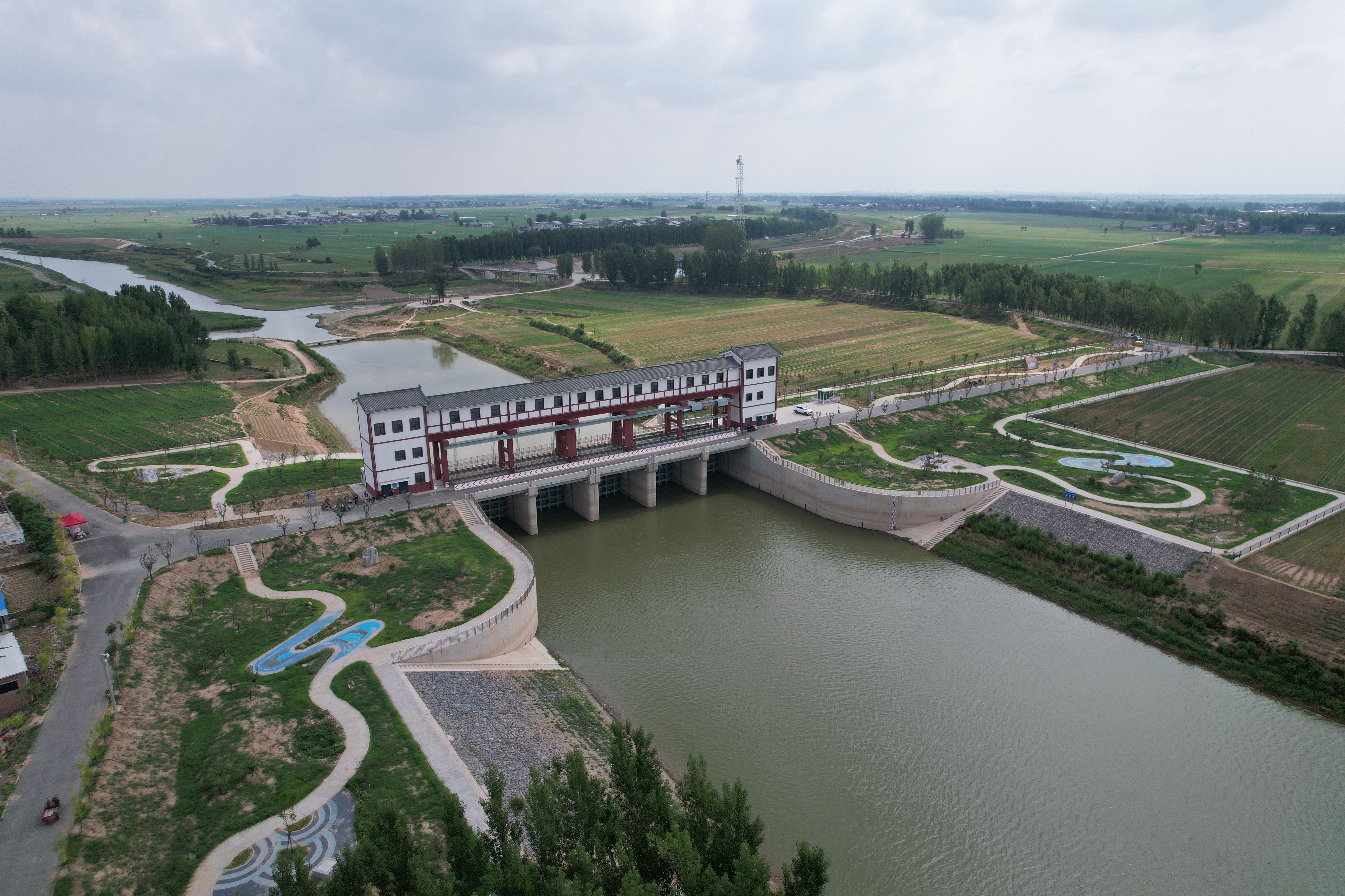 图片_0880c28e0410d283b410.jpg